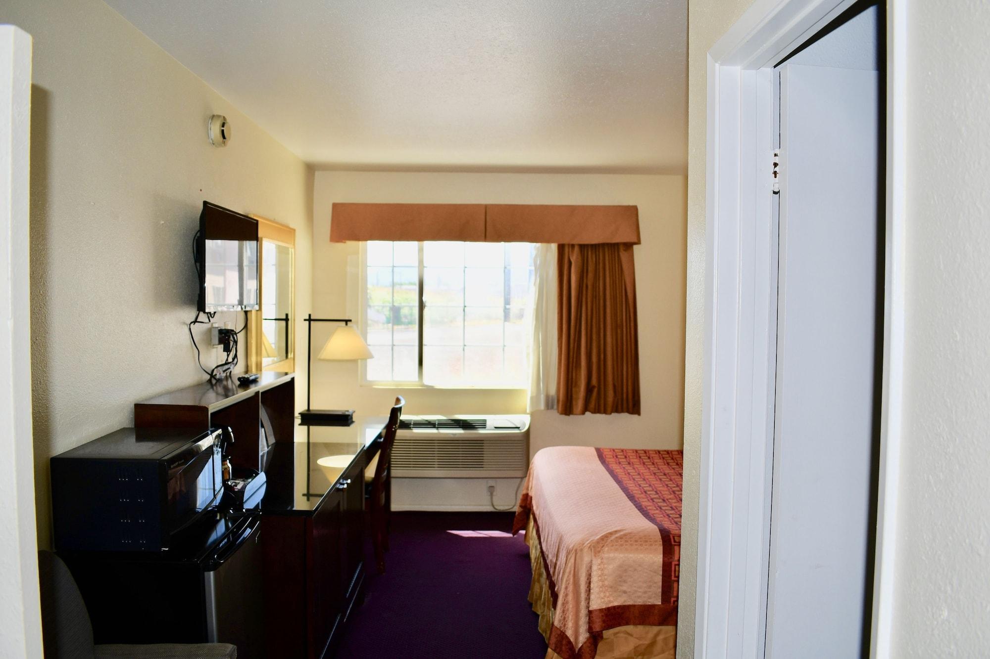 Travelers Inn Μέντφορντ Εξωτερικό φωτογραφία