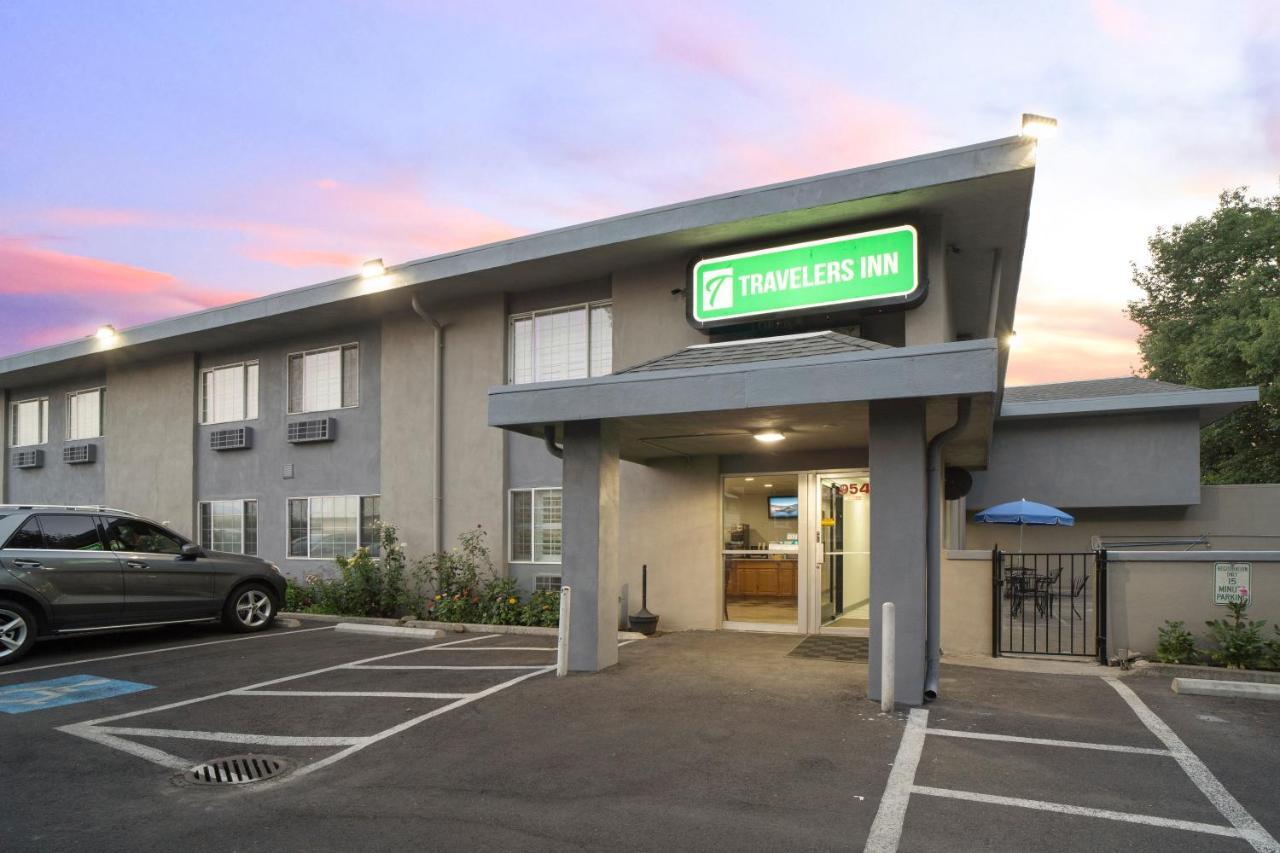 Travelers Inn Μέντφορντ Εξωτερικό φωτογραφία